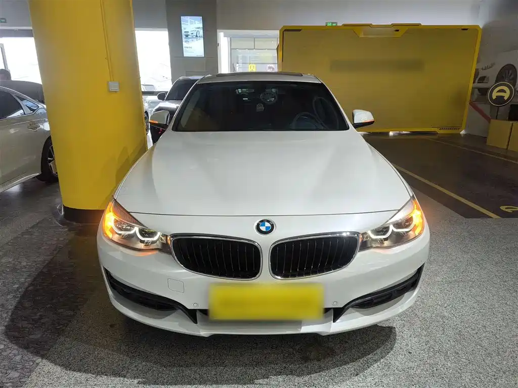 BMW 3 Series GT 2018 320i Fashion Model купить на сайте DeffCars