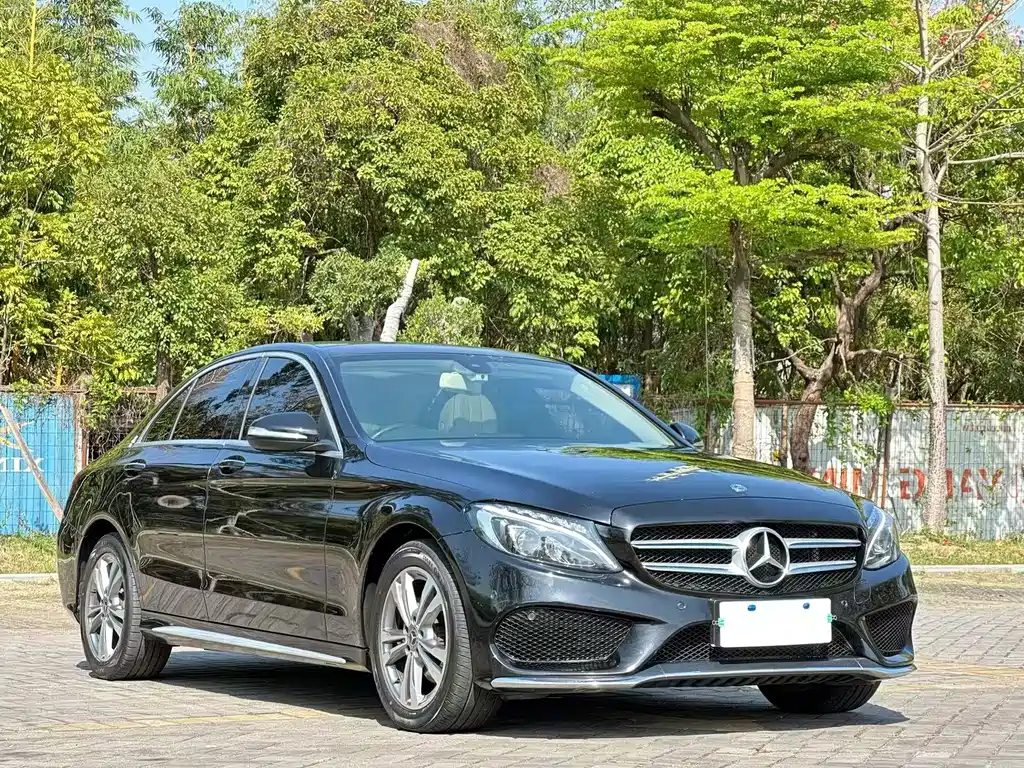 Mercedes-Benz C-Class 2017 C 200 L Sports Edition купить на сайте DeffCars