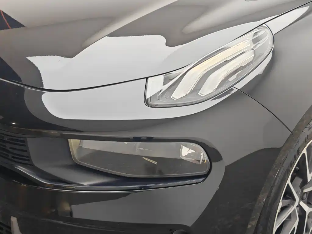 Lynk & Co 03 2021 1.5TD DCT Champion Edition купить на сайте DeffCars