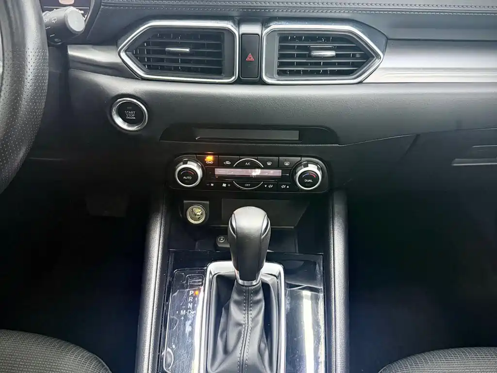 Mazda CX-5 2021 2.0L automatic two-wheel drive smart model купить на сайте DeffCars