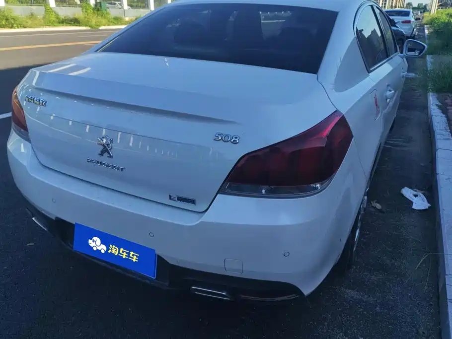 Peugeot 508 2015 1.6THP Automatic Premium Edition купить на сайте DeffCars