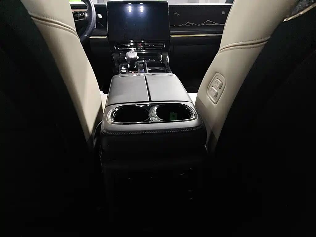 Trumpchi M8 2023 Grandmaster Series 400T Flagship Edition купить на сайте DeffCars