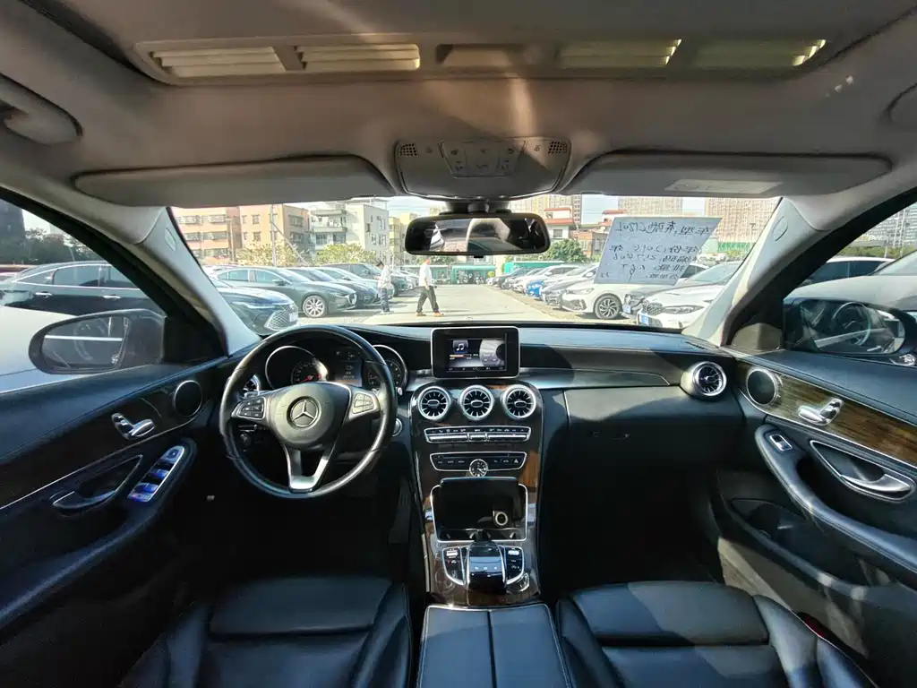 Mercedes-Benz C-Class 2015 C 180 L купить на сайте DeffCars