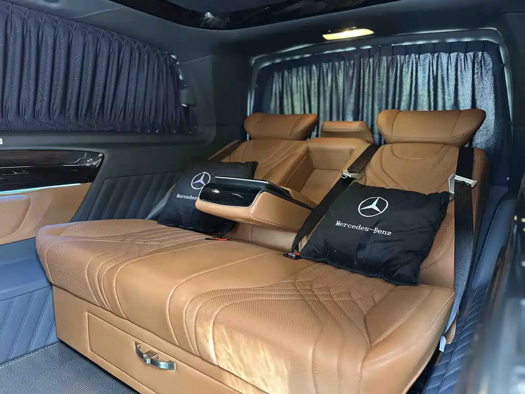 Vito 2023 2.0T Business Edition 7 seats купить на сайте DeffCars