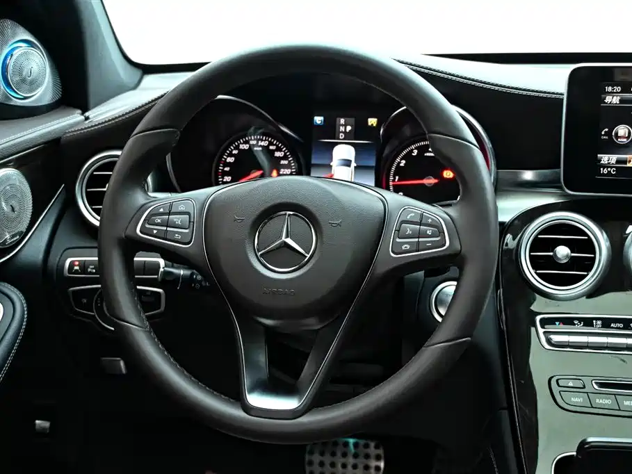 Mercedes-Benz GLC 2019 facelift GLC 260 L 4MATIC luxury model купить на сайте DeffCars