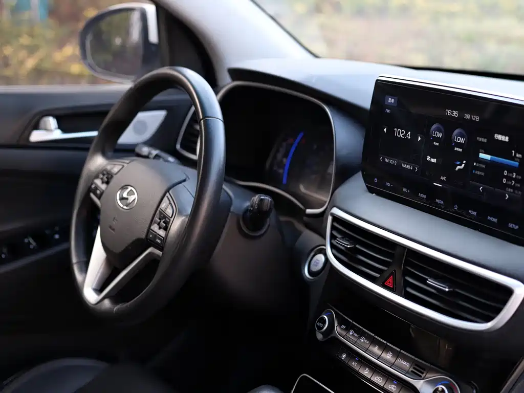 Tucson 2019 280TGDi dual-clutch two-wheel drive fashion version National VI купить на сайте DeffCars