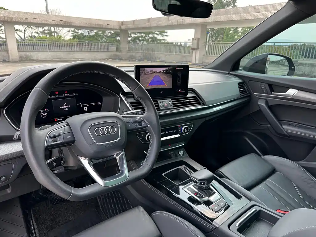 Audi Q5L 2023 40T luxury and dynamic model купить на сайте DeffCars