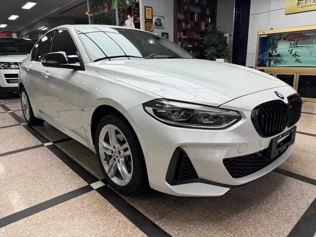 BMW 1 Series 2021 facelift 120i M Sports Night Edition купить на сайте DeffCars