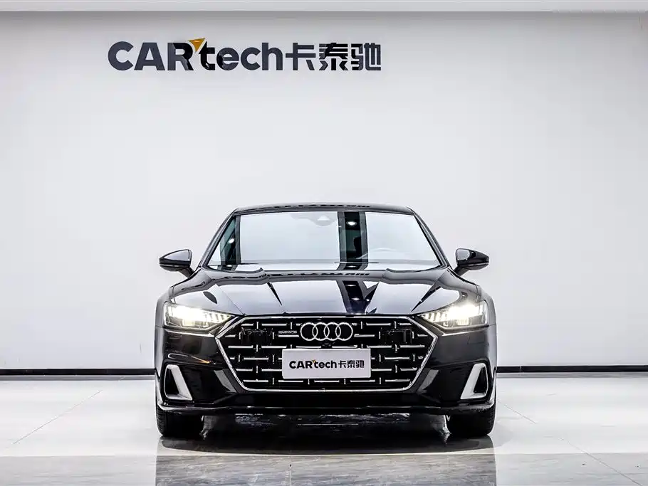 Audi A7L 2024 45TFSI S-line Dream Building Liquid Crystal Package купить на сайте DeffCars
