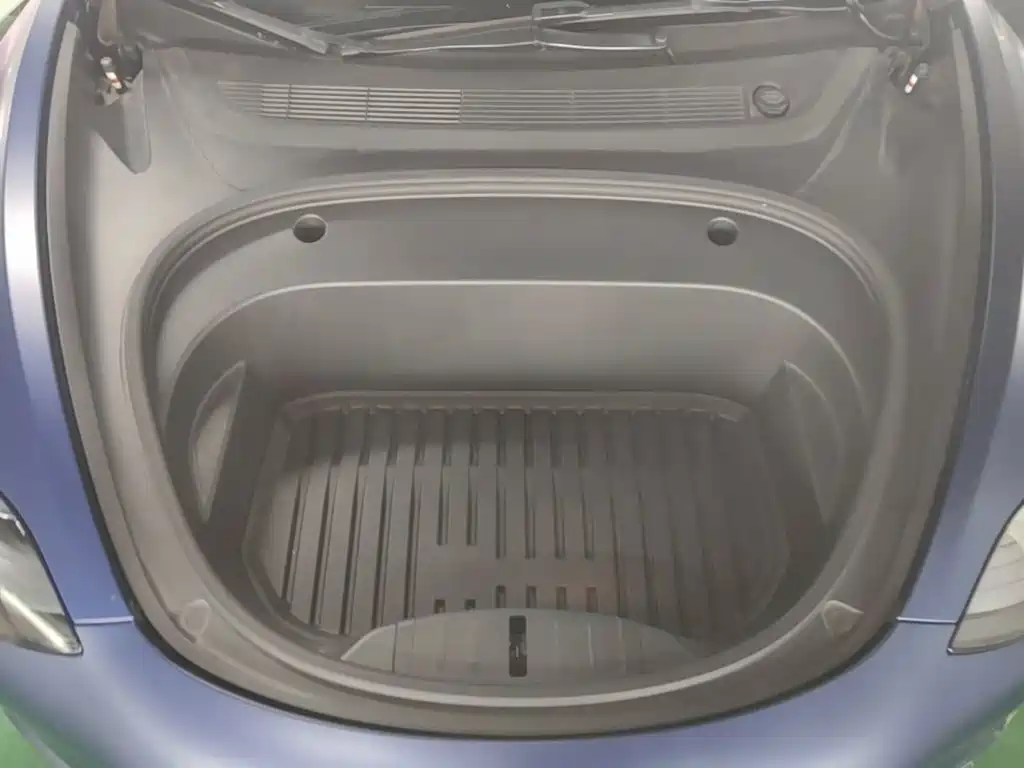 Model 3 2022 rear-wheel drive version купить на сайте DeffCars