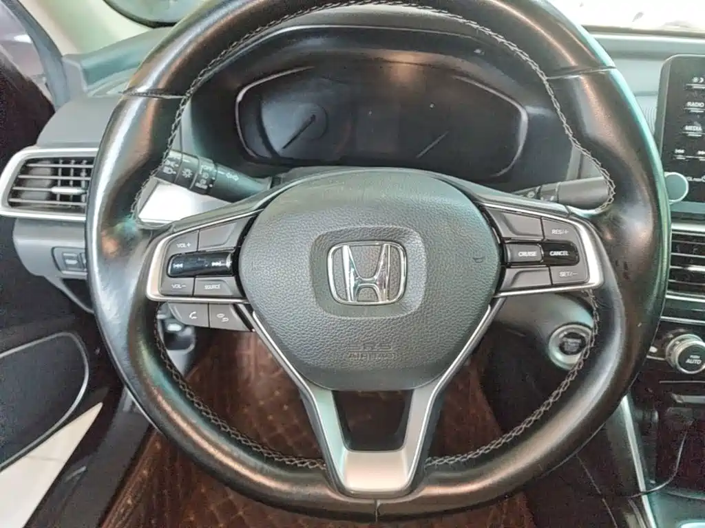 Yingshipai 2019 260TURBO Exquisite Edition National VI купить на сайте DeffCars