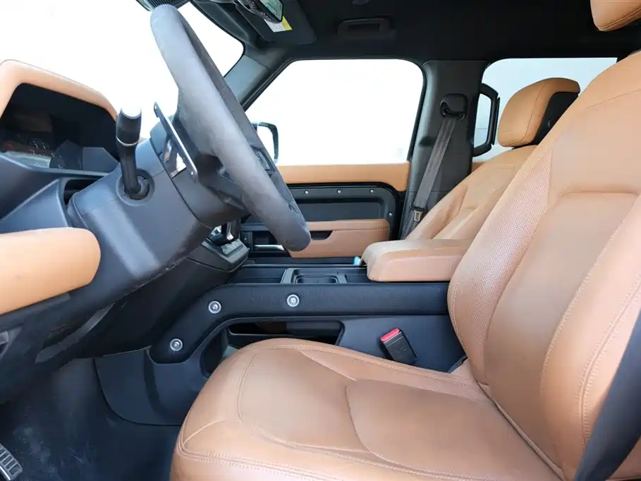 Land Rover Defender 2024 110 5.0T V8 купить на сайте DeffCars