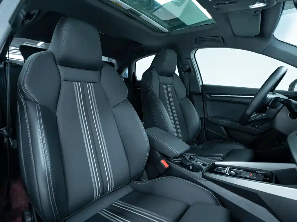 Audi A3 2024 A3L Limousine 35 TFSI Fashionable and Sporty купить на сайте DeffCars