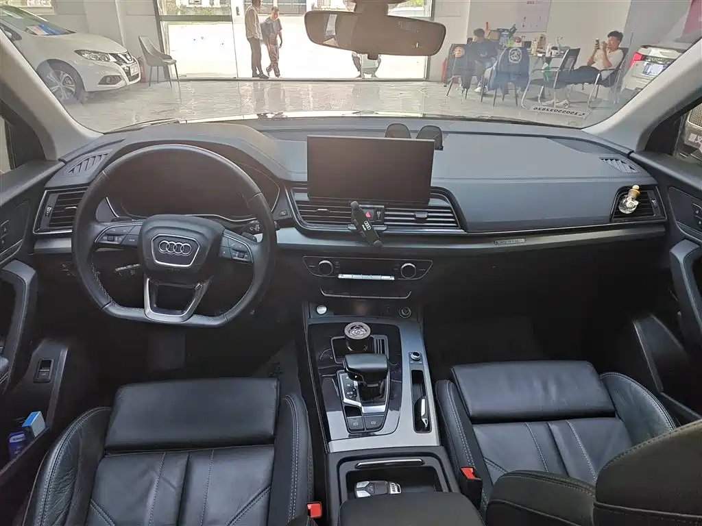 Audi Q5L 2022 40T fashionable and dynamic model купить на сайте DeffCars