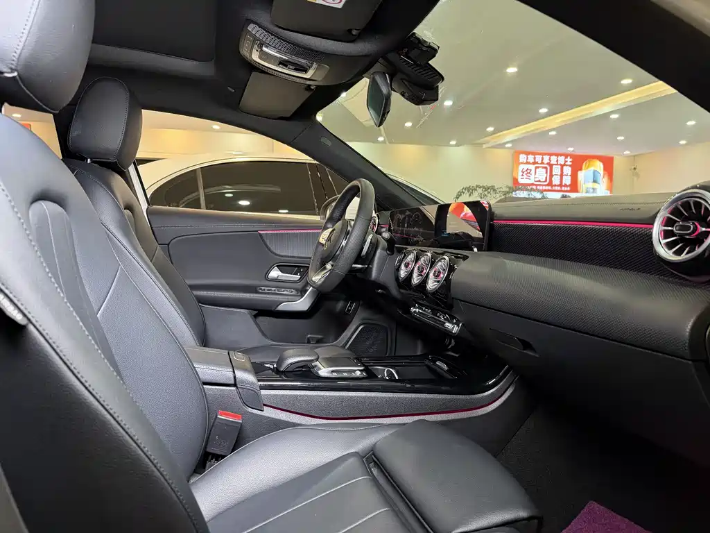 Mercedes-Benz A-Class 2022 A 200 L Sports Sedan Dynamic Type купить на сайте DeffCars