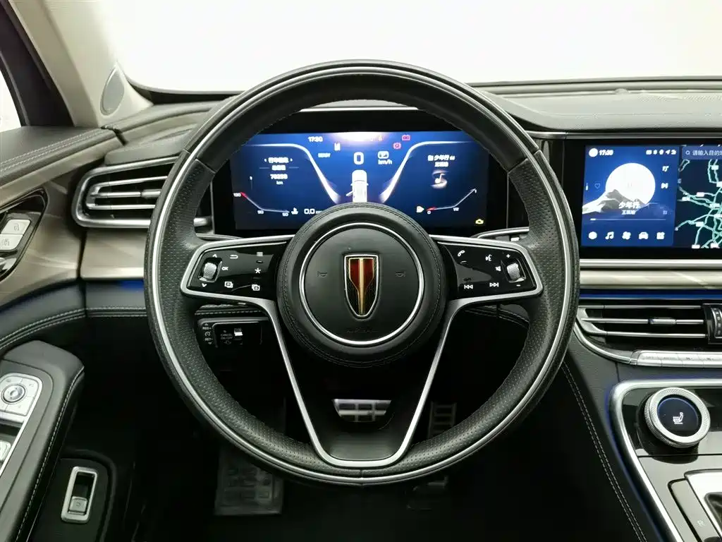 Hongqi H9 2020 2.0T Zhilian Flagship Edition купить на сайте DeffCars