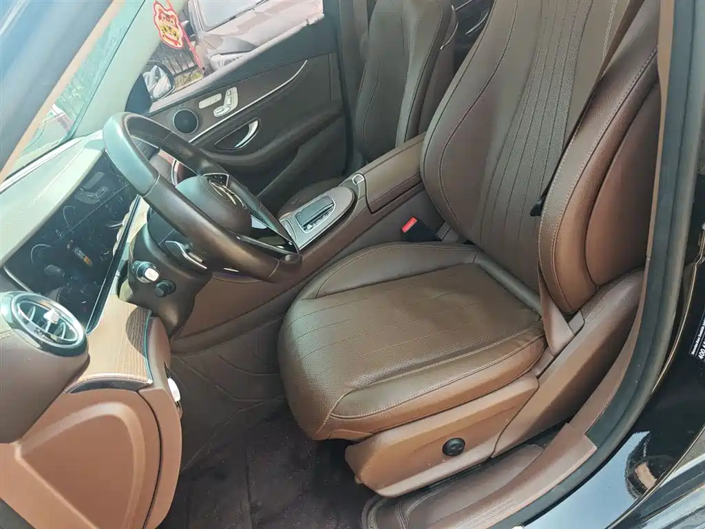 Mercedes-Benz E-Class 2023 E 300 L Fashion купить на сайте DeffCars