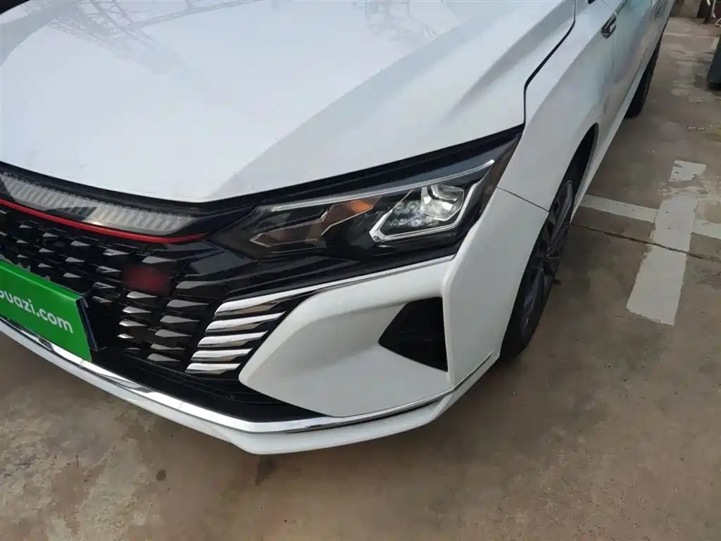 Yixuan MAX 2023 1.5T super dad version купить на сайте DeffCars