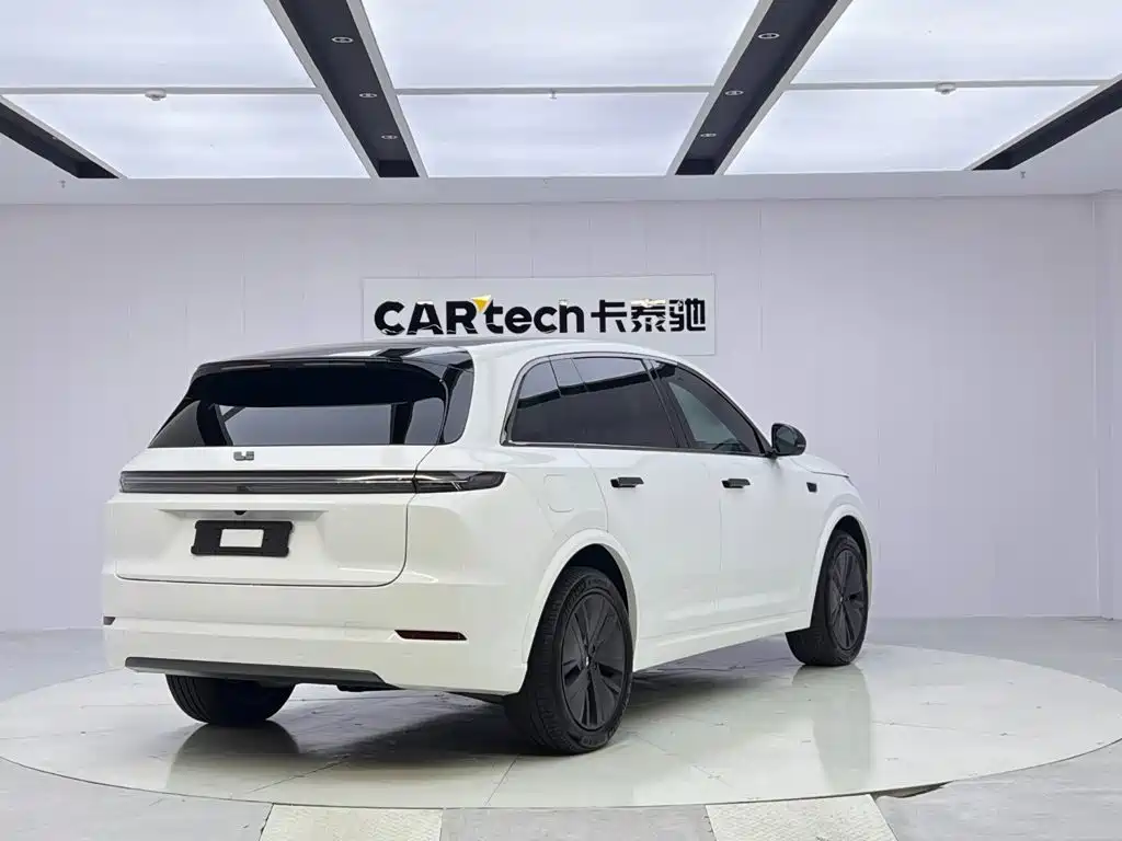 Ideal L7 2024 MAX купить на сайте DeffCars