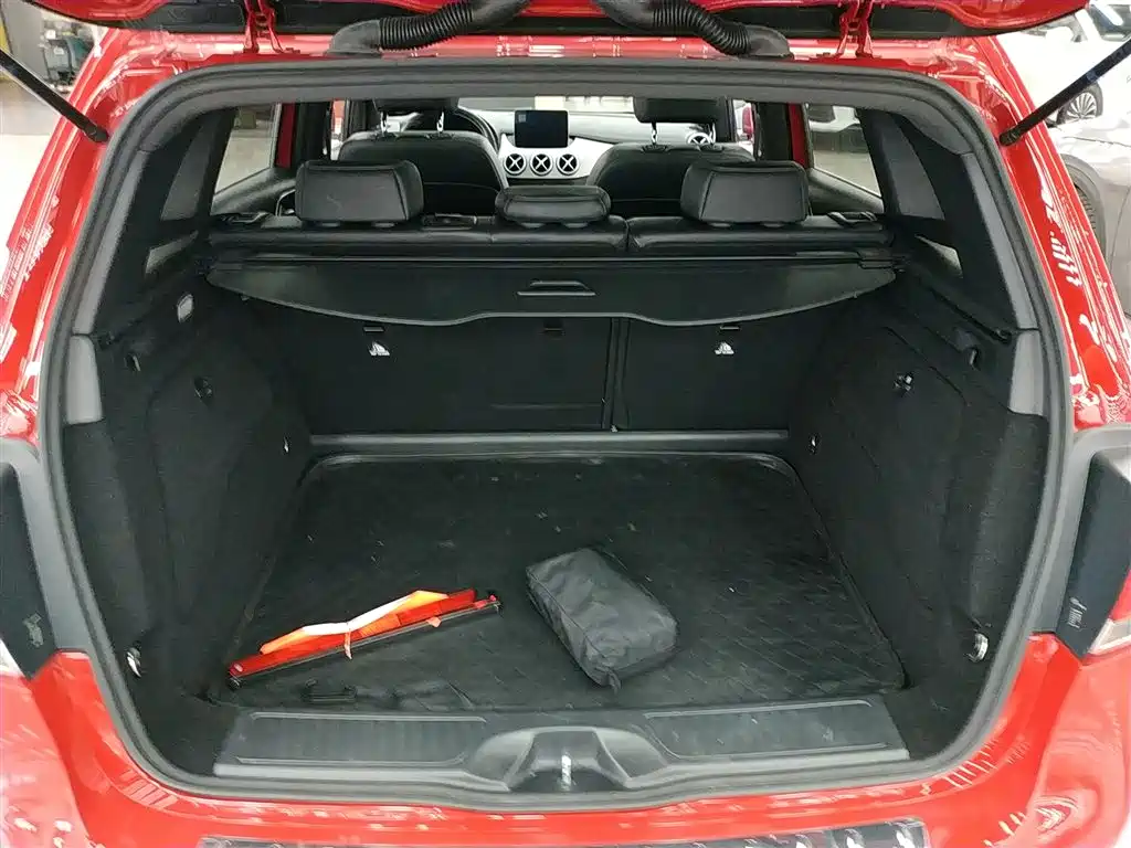 Mercedes-Benz B-Class 2017 B 200 Dynamic купить на сайте DeffCars