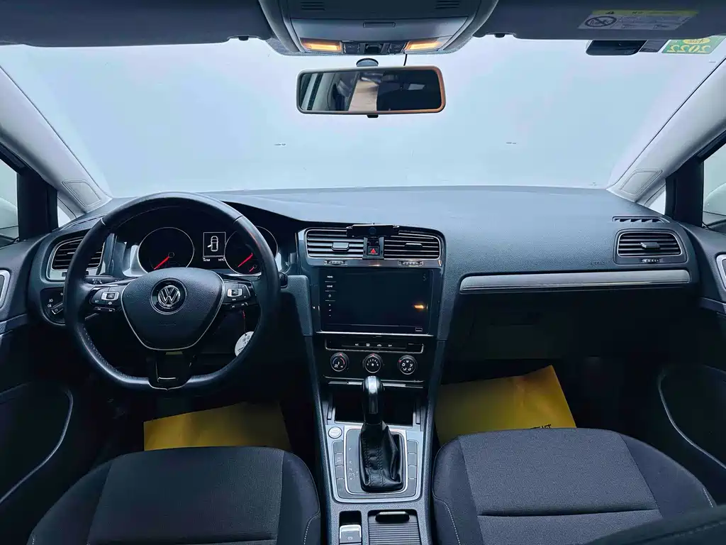 Golf 2019 200TSI DSG comfort model National VI купить на сайте DeffCars