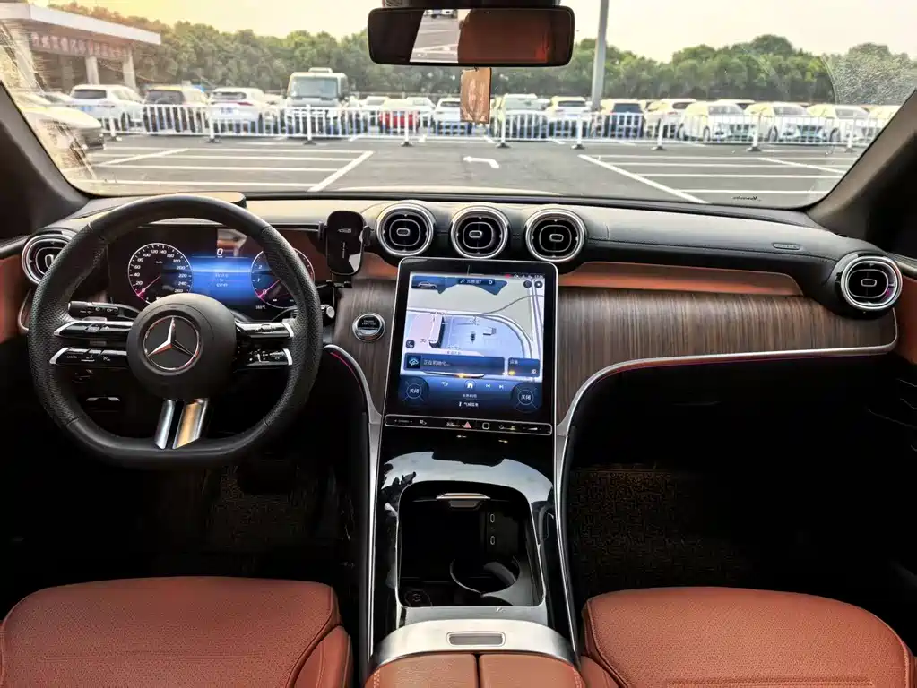 Mercedes-Benz GLC 2024 GLC 300 L 4MATIC Dynamic 5-seater купить на сайте DeffCars
