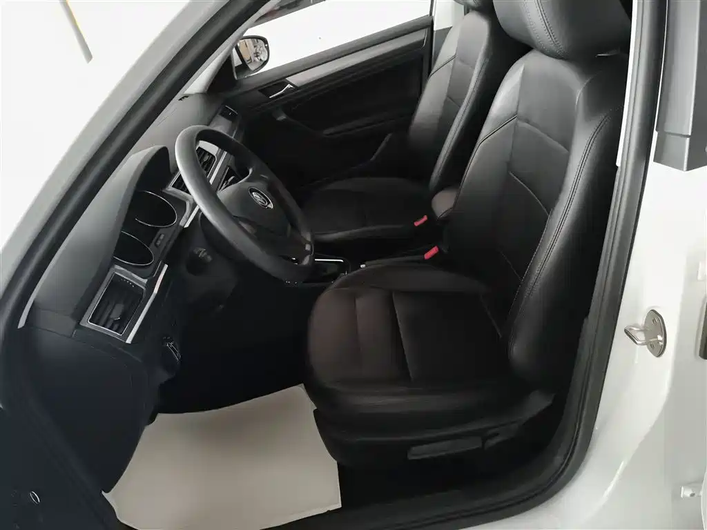 Bora 2019 facelift Bora Legend 1.5L automatic fashion model National VI купить на сайте DeffCars