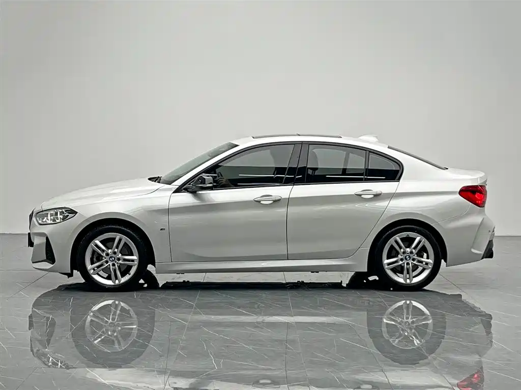 BMW 1 Series 2021 120i M Sports Night Edition купить на сайте DeffCars