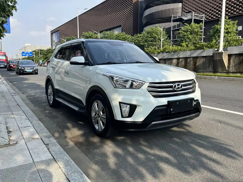 Beijing Hyundai ix25 2015 1.6L automatic two-wheel drive intelligent GLS купить на сайте DeffCars