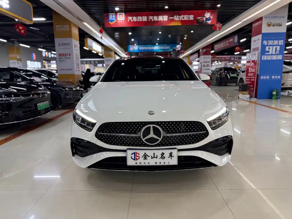 Mercedes-Benz A-Class 2023 A 200 L Fashion Model купить на сайте DeffCars