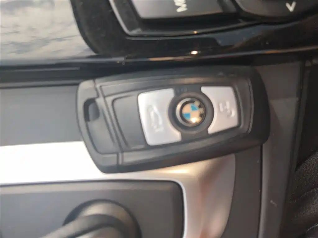 BMW 3 Series 2018 320Li Fashion Model купить на сайте DeffCars