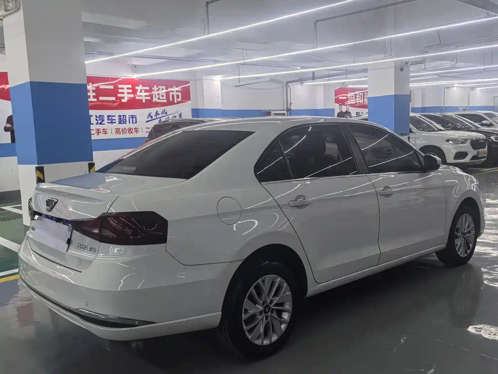 Jetta VA3 2019 1.5L Automatic Honor Edition купить на сайте DeffCars