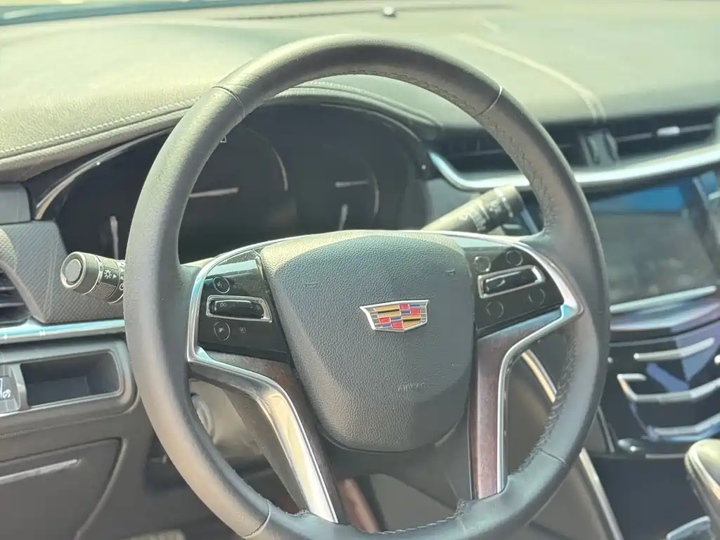 Cadillac XTS 2018 28T Technology купить на сайте DeffCars
