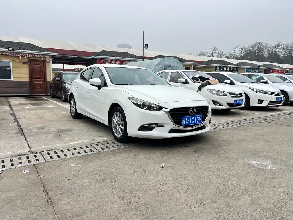 Mazda3 Angkesela 2017 hatchback 1.5L automatic luxury model National V купить на сайте DeffCars