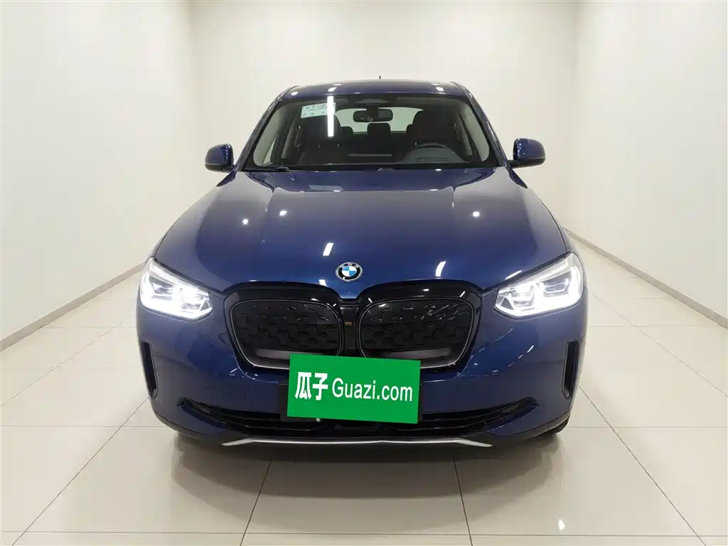BMW iX3 2021 facelift leading model купить на сайте DeffCars