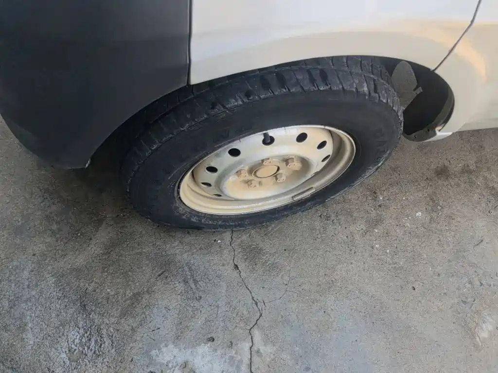 Wuling Rongguang small truck 2020 model 1.5L basic model National VI double row L3C купить на сайте DeffCars