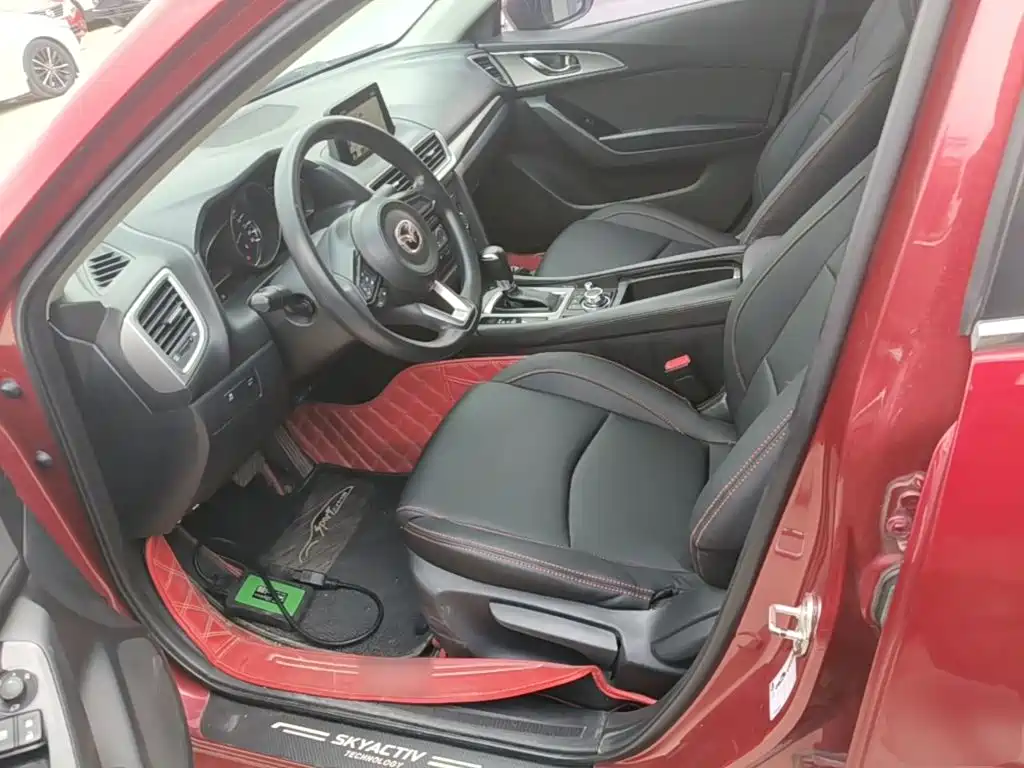 Mazda Axela 2017 sedan 1.5L automatic luxury model National V купить на сайте DeffCars