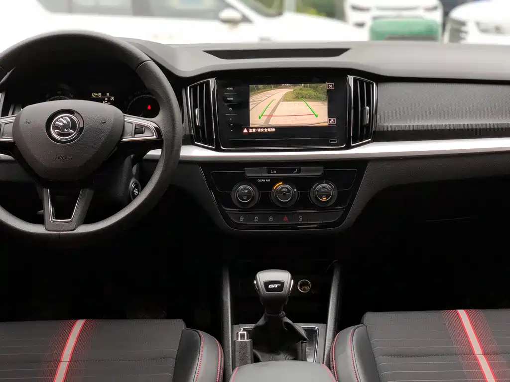 Komic 2020 GT TSI230 DSG Ultimate Edition National VI купить на сайте DeffCars