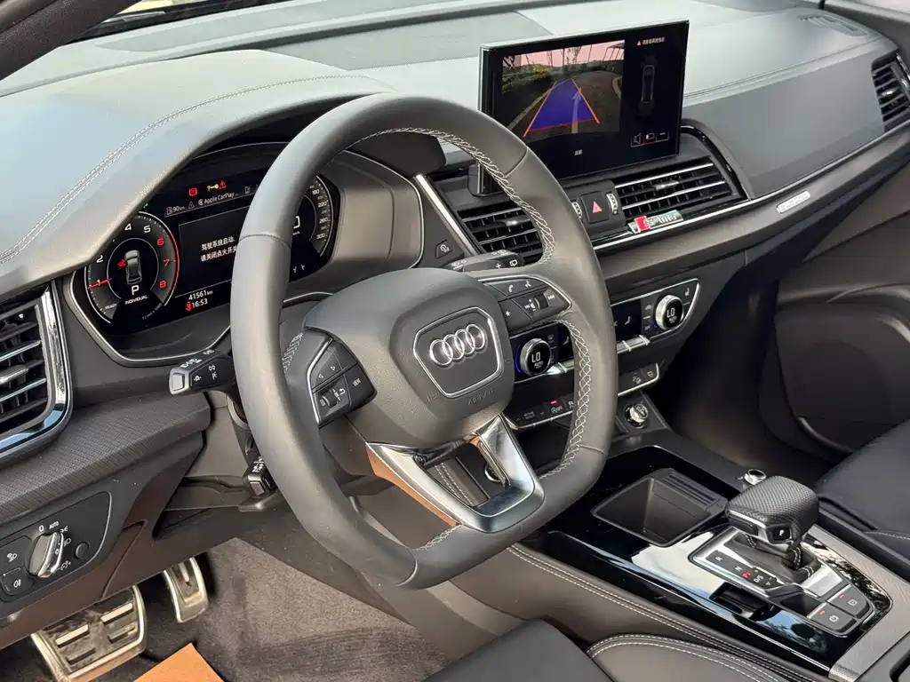Audi Q5L 2024 40 TFSI luxury and dynamic model купить на сайте DeffCars