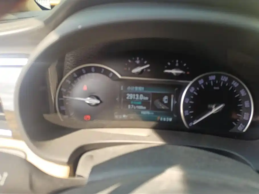 Buick GL8 2017 ES 28T flagship model National V купить на сайте DeffCars