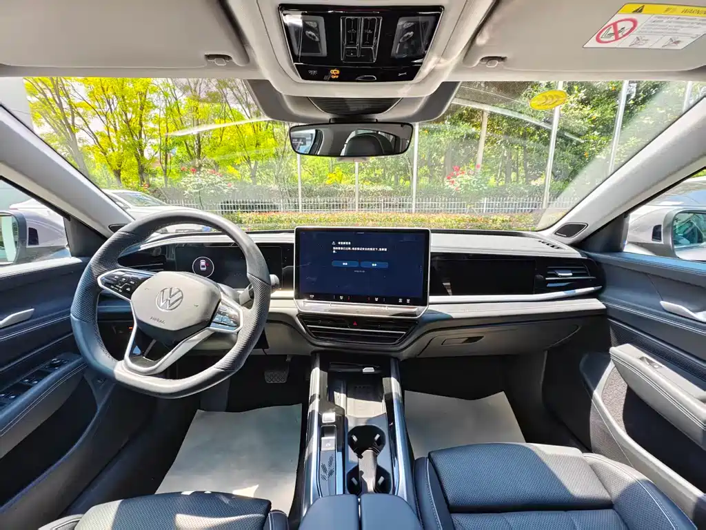 Passat 2025 Pro 380TSI Dragon Edition купить на сайте DeffCars