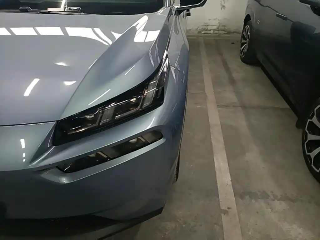 Aion V 2024 Plus 70 Star Yellow Edition Tri-Yuan Lithium купить на сайте DeffCars