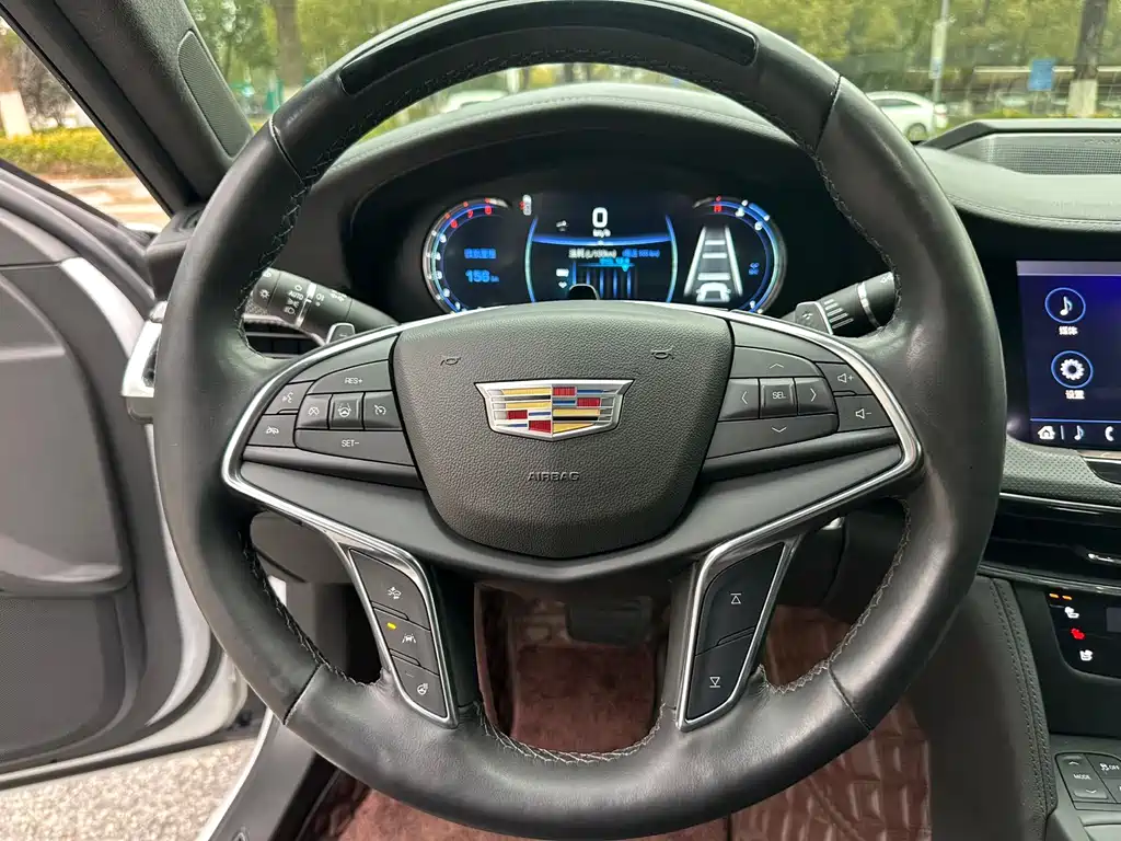 Cadillac CT6 2020 28T Platinum Edition купить на сайте DeffCars