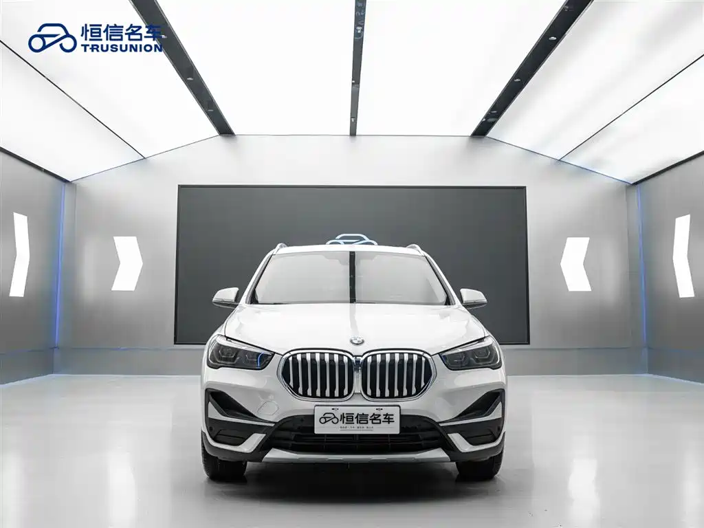 BMW X1 2021 xDrive25Li Exclusive Model купить на сайте DeffCars