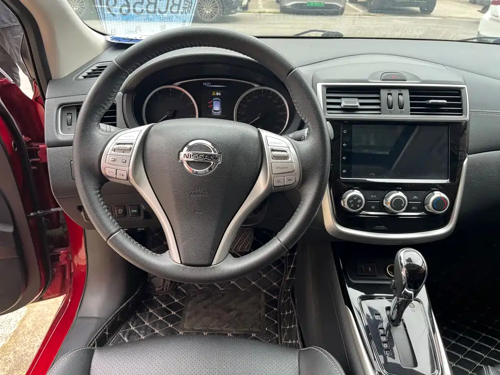 Tiida 2021 1.6L CVT Smart Travel Edition купить на сайте DeffCars