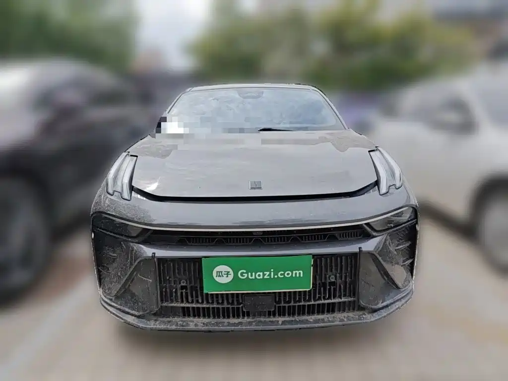 Lynk & Co 03 2023 1.5TD DCT Pro купить на сайте DeffCars