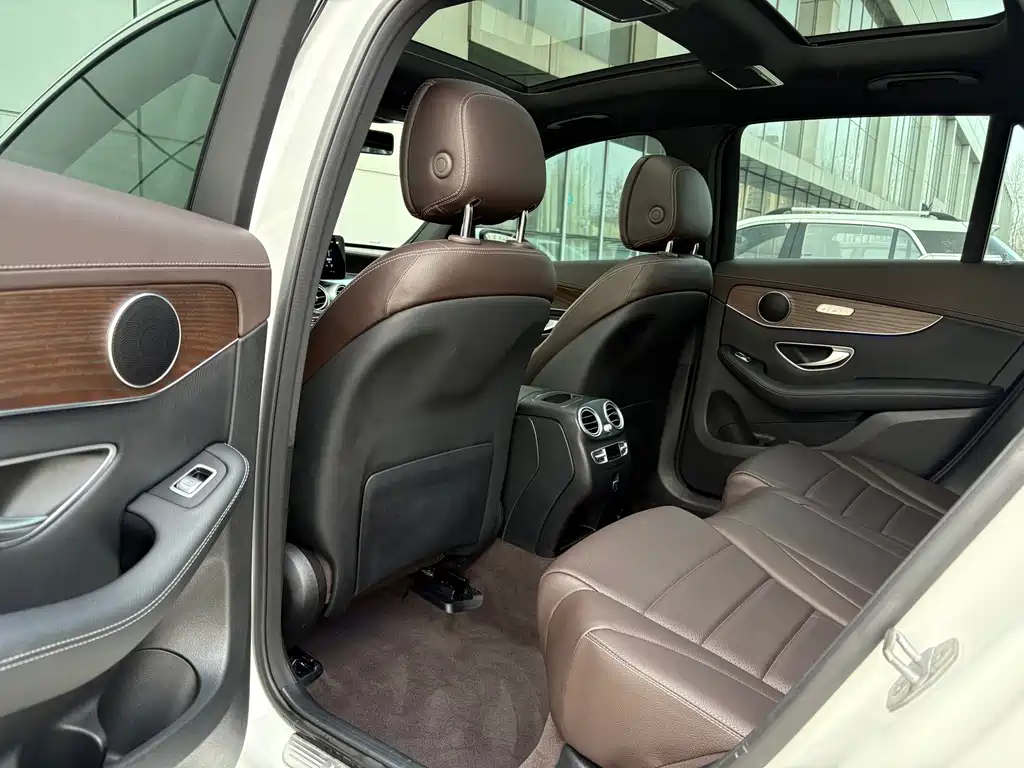 Mercedes-Benz GLC 2022 GLC 260 L 4MATIC luxury model купить на сайте DeffCars