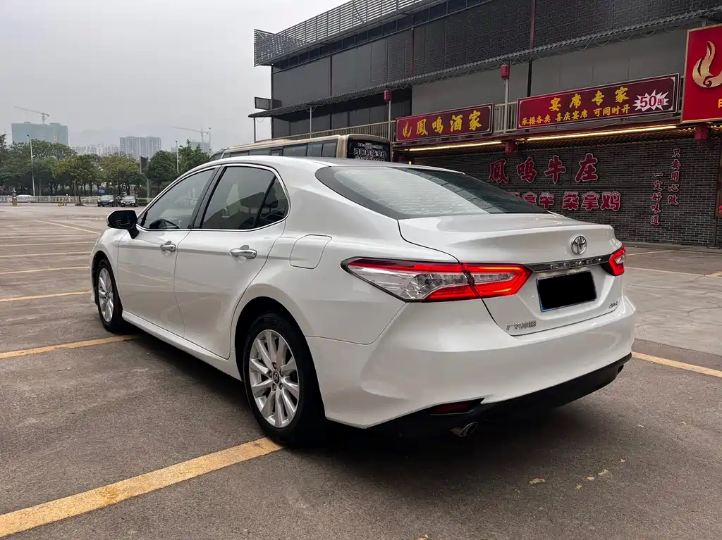 Camry 2019 2.0G Deluxe Edition National V купить на сайте DeffCars