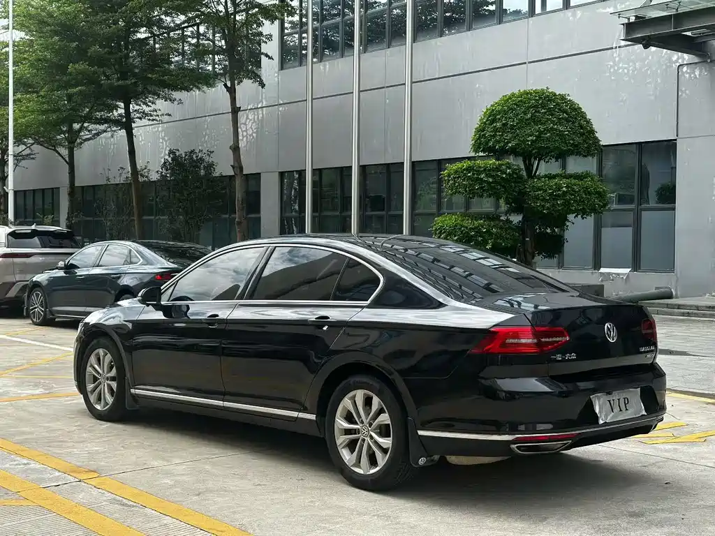 Magotan 2017 380TSI DSG luxury model купить на сайте DeffCars