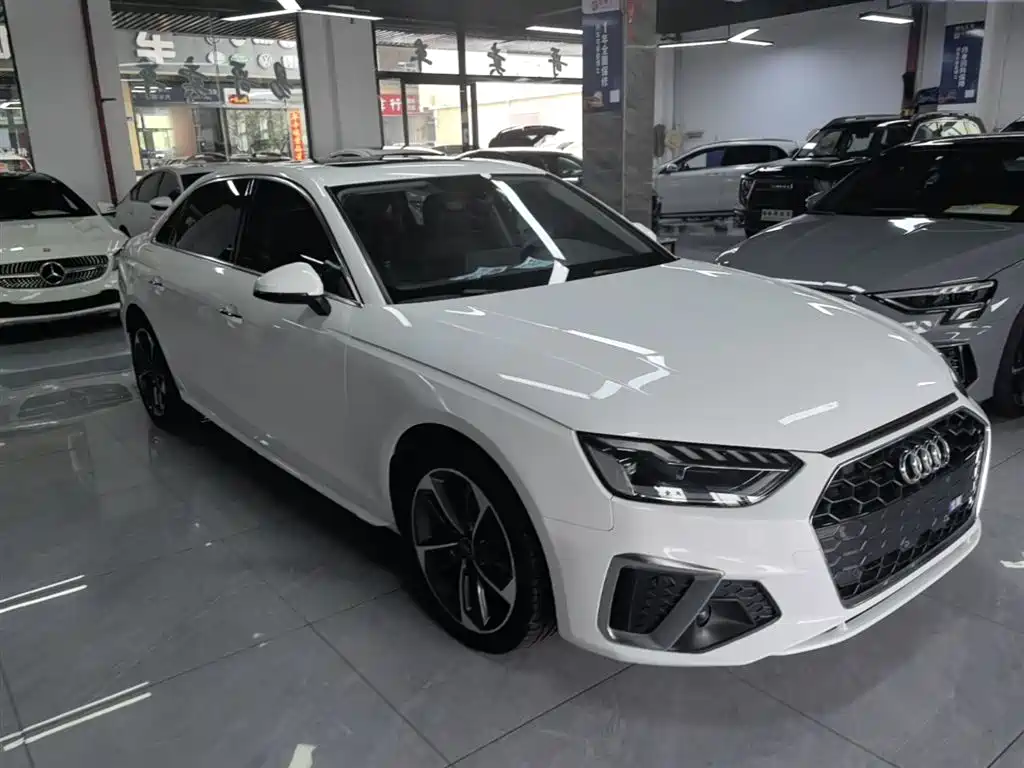 Audi A4L 2022 40 TFSI Fashionable and Dynamic купить на сайте DeffCars